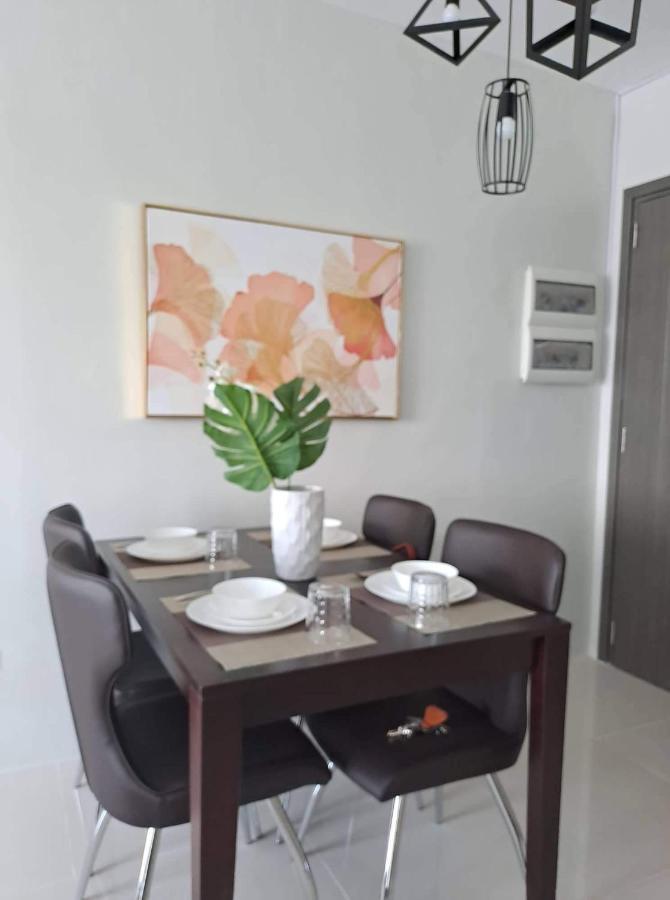 Camella Manor Majorca 7A Aparthotel Баколод Екстериор снимка
